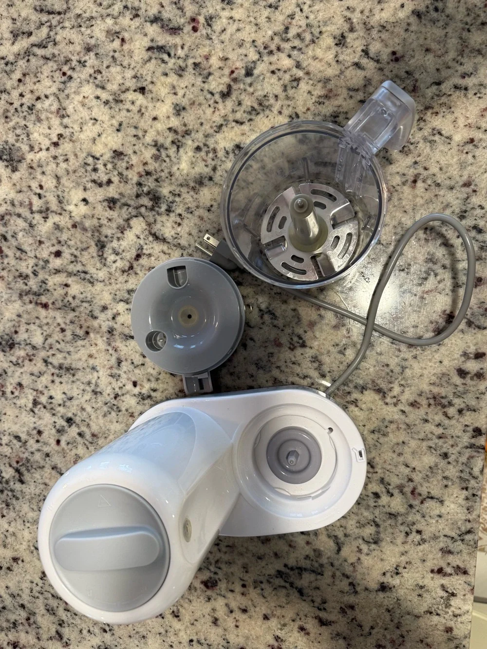 Bear food maker used - like new condition